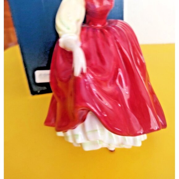 Royal Doulton, Figurine Buttercup HN2399, Vintage 1963 with Box - Picture 14 of 16